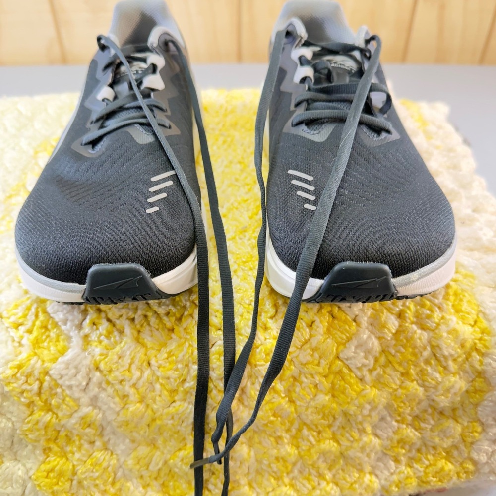 Altra GuideRail women's Running Shoes Black Grey Size 11.5 super nice new - Picture 12 of 16